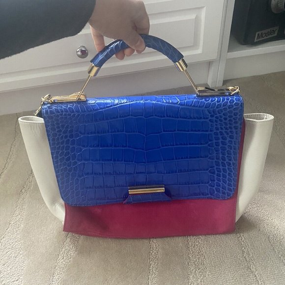 Emilio Pucci Flap Top Leather Bag - Picture 9 of 16